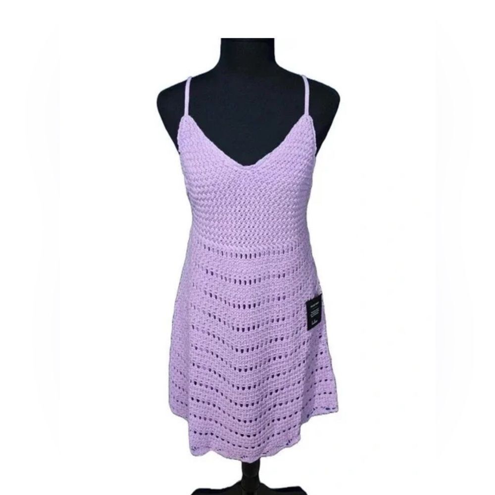 Lulu’s purple lilac Crochet Dress. Size M. - Picture 5 of 8